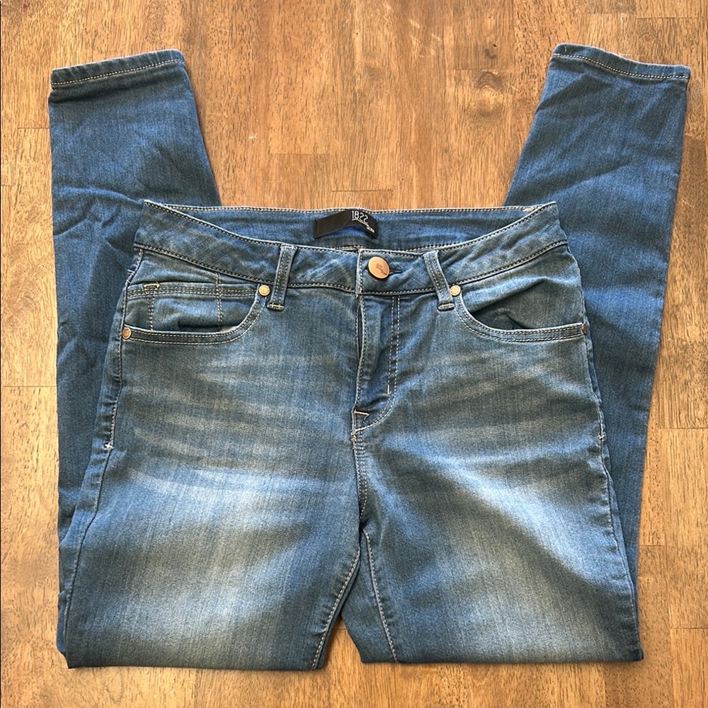 1822 Blue Denim Jeans